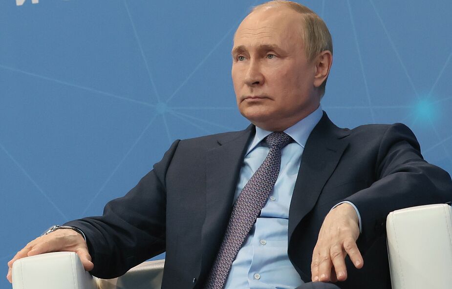 Prezydent Zełenski podpisał dekret nakładający sankcje na Putina