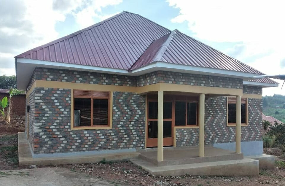 Budowa sierocinca w Ugandzie (Fot. Małgorzata Kaleta)