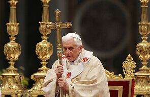 Benedykt XVI: Maryja - słońce nad mrokami historii