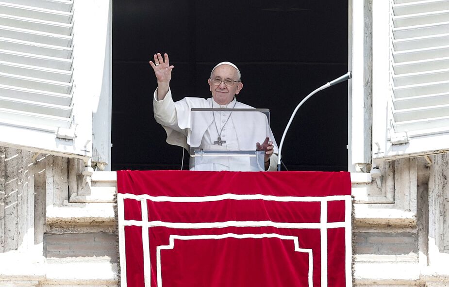Papież zachęcił do nawiedzania sanktuariów maryjnych i modlitw o pokój