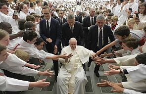 Papież Franciszek do ministrantów: mówcie młodym, że Jezus ich kocha