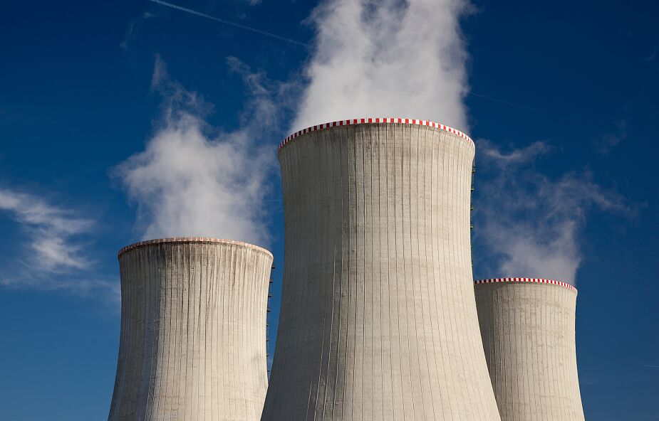 Ukraina: zaporoska Elektrownia Atomowa znów podłączona do ukraińskiej sieci