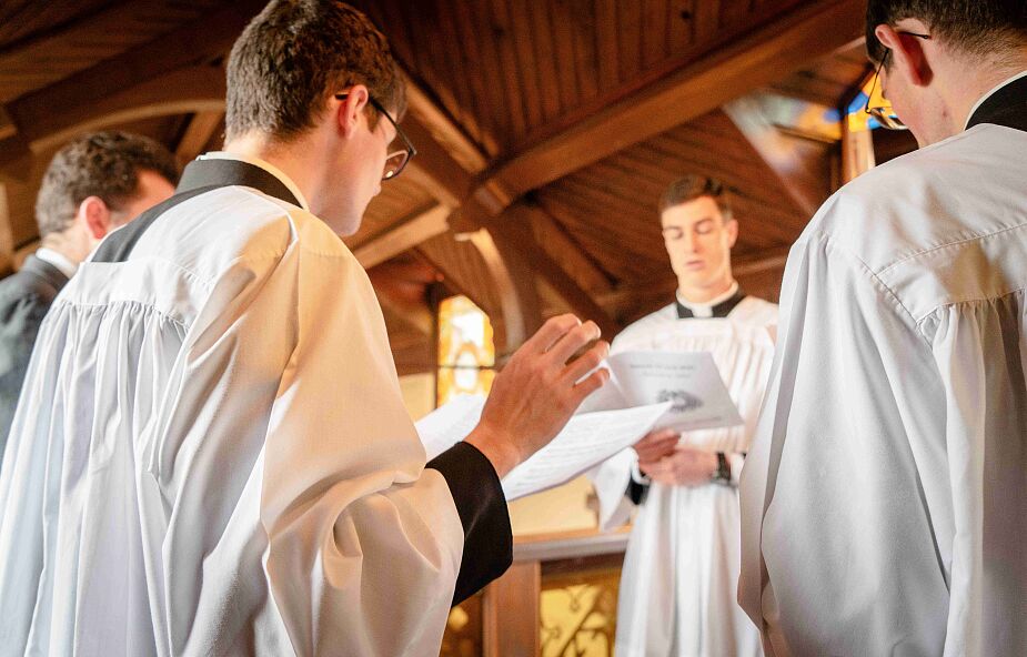 Czy seminaria duchowne w Polsce naprawdę się likwidują? Ilu będzie w tym roku kandydatów do kapłaństwa?