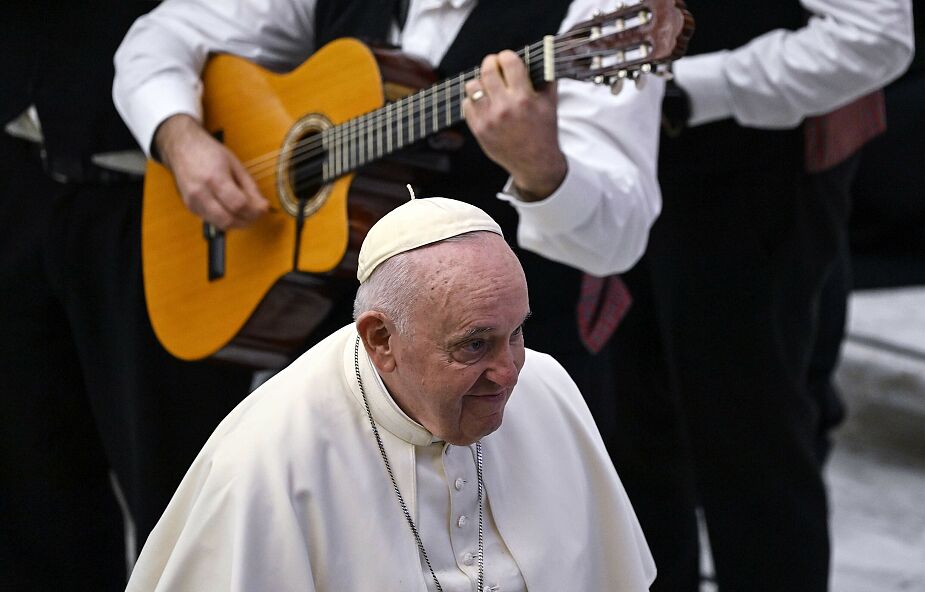 Franciszek: "Wstydzę się, że tak wam przeszkadzam". O co chodziło papieżowi?
