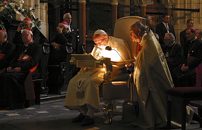 "Nie możemy pozostać obojętni." Naczelni katolickich tygodników o zarzutach wobec Jana Pawła II