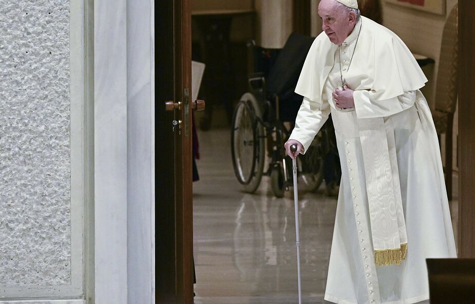 Franciszek: Dziękujemy Bogu za to, że dał nam w darze papieża Benedykta XVI
