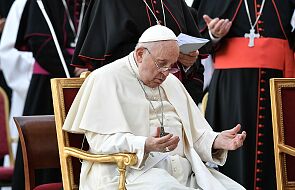 Papież odniósł się do błogosławieństwa dla par osób tej samej płci. Musi to mieć charakter ograniczony