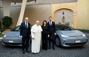Nowe auta w papieskim garażu. Franciszek przesiada się do Volkswagena
