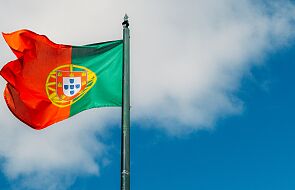 Rząd Portugalii zmienił flagę, by podkreślić świeckość państwa. Usunął z niej chrześcijańskie symbole