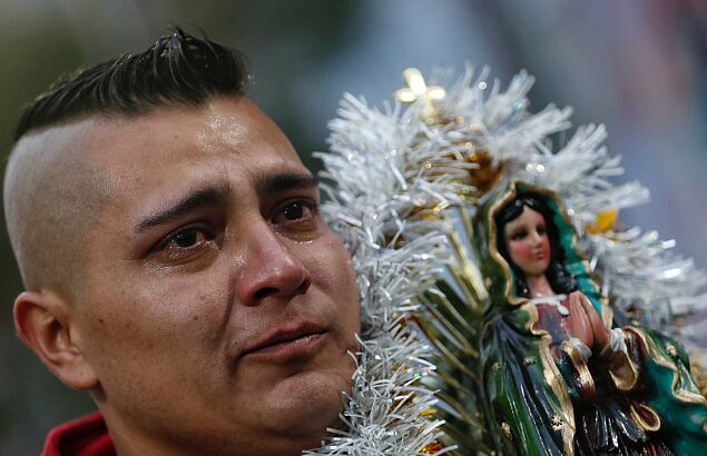 W stolicy Meksyku trwają obchody wspomnienia Najświętszej Maryi Panny z Guadalupe (fot. PAP/EPA/Sashenka Gutierrez)