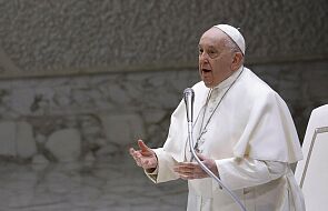 Papież: Żłóbek jest jak mała studnia, z której można zaczerpnąć bliskości Boga