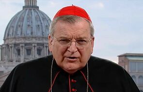 Watykan: Krytyk papieża kard. Burke nie otrzymuje pensji i musi opuścić mieszkanie