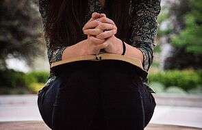 Jak praktykować modlitwę głębi? Oto cztery ważne wskazówki
