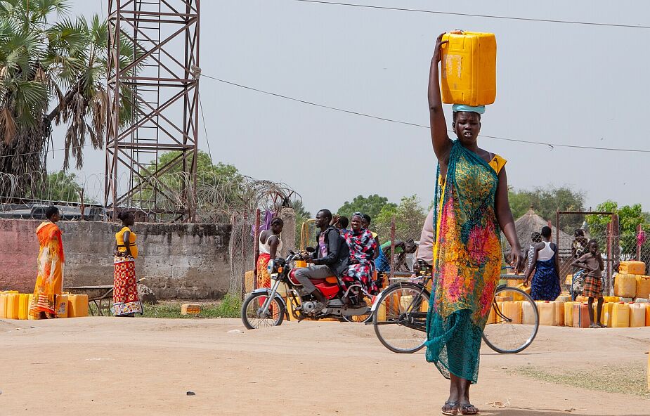 Ponad 2 miliardy ludzi nadal nie ma dostępu do wody. Dlaczego?