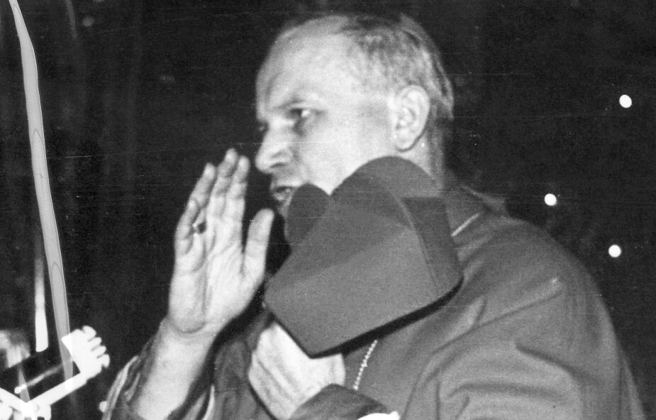Wreszcie jest rzetelna odpowiedź na pytanie, czy Wojtyła "tuszował" pedofilię. Historyk z IPN podaje nieznane dotąd fakty