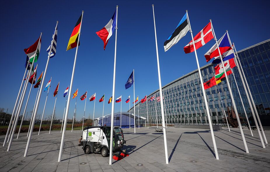 Finlandia wchodzi do NATO. Ekspert: Kreml przypomni sobie o swoich granicach