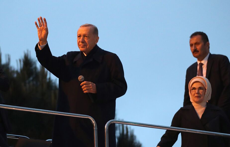 Media tureckie: Erdogan zwycięzcą drugiej tury wyborów prezydenckich