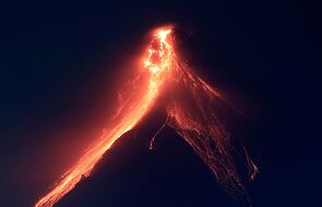 Potężna erupcja wulkanu na Filipinach. Ewakuowano ponad 12 tysięcy osób