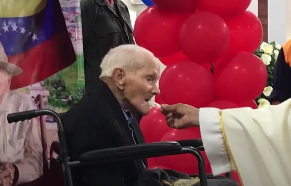 Życiowe rady najstarszego mężczyzny na świecie. "Miłość do Boga, miłość do rodziny"