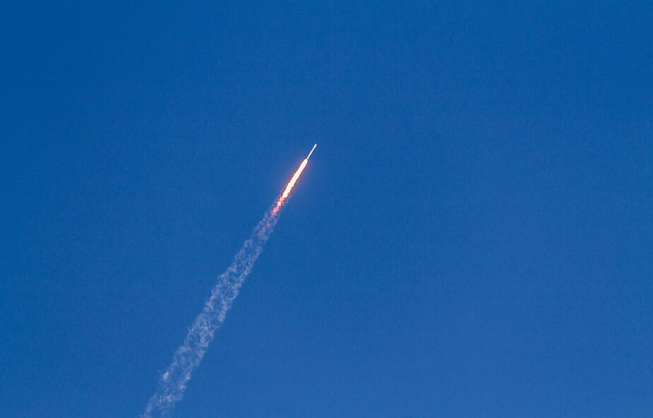 Ustka: W powietrze wzbiła się suborbitalna rakieta. Stworzyła ją firma z Gdyni