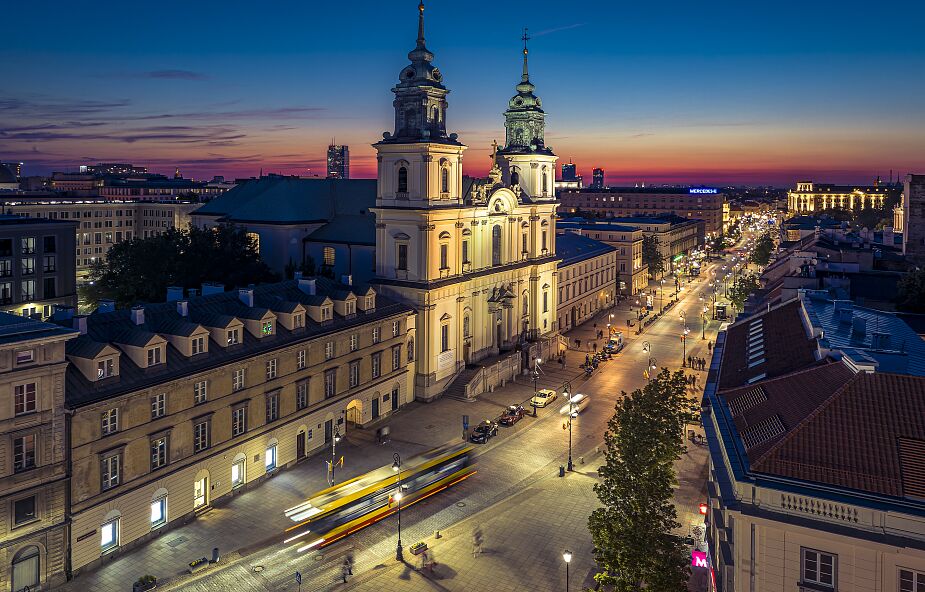 Te siedem miejsc związanych z wiarą warto odwiedzić latem w Warszawie