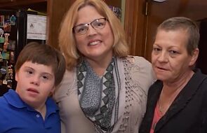 Nauczycielka adoptowała chłopca z zespołem Downa po śmierci jego matki