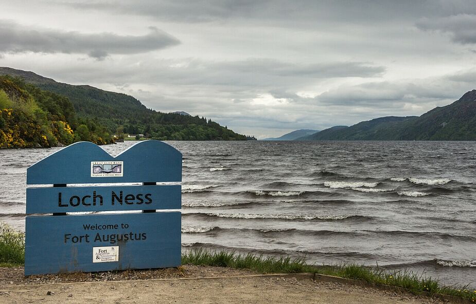 W. Brytania: Poszukiwano legendarnego potwora z Loch Ness. Słychać było dziwne dźwięki