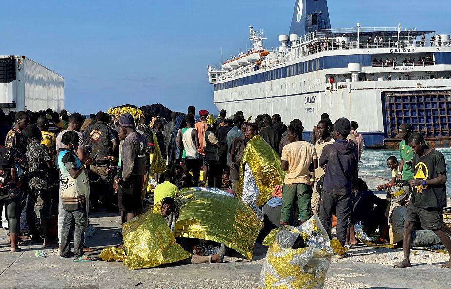 Lampedusa ogłosiła stan wyjątkowy: na wyspie przebywa 4,5 tysiąca imigrantów