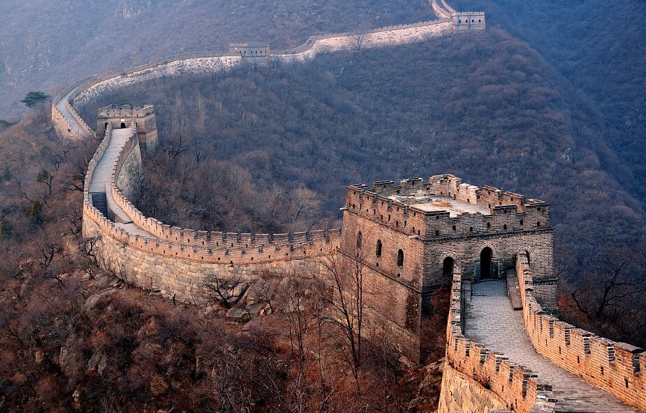 Zniszczyli Wielki Mur, by mieć bliżej do pracy. Chińska policja zatrzymała dwie osoby