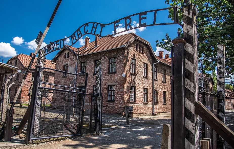 Muzeum Auschwitz: los ofiar niemieckich obozów nie może być instrumentalizowany
