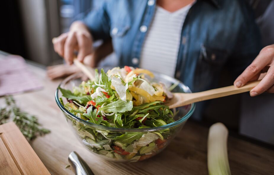 Diety wegańska i wegetariańska związane z wyraźnie niższym ryzykiem zachorowania na COVID-19