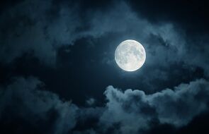 Japońska Agencja Kosmiczna: "księżycowy snajper" wylądował na Księżycu