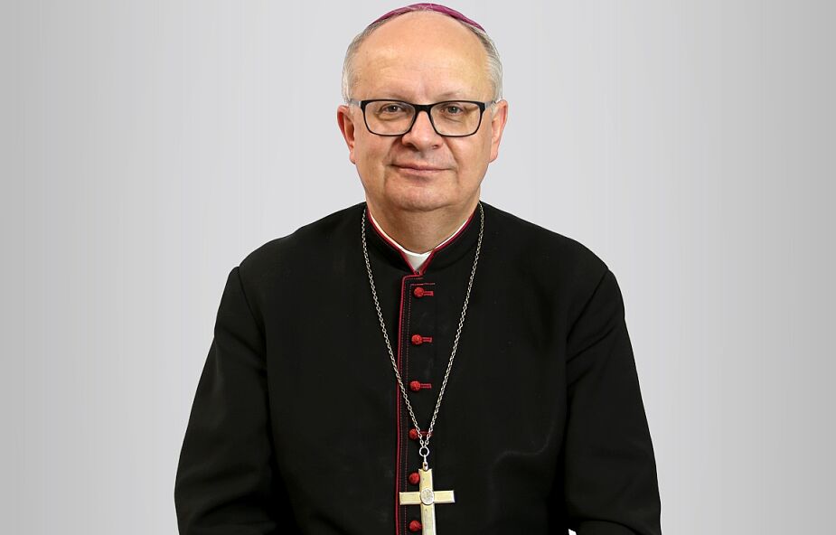 W Wielkim Poście modlę się za bp. Andrzeja Czaję. Wylosuj biskupa, którego otoczysz duchowym wsparciem