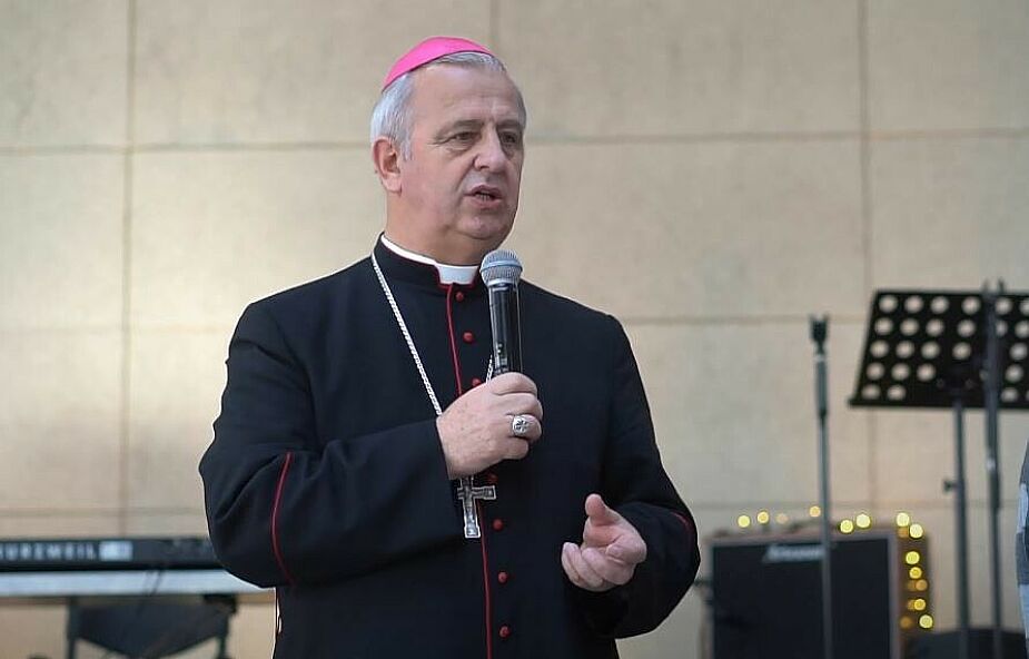 Biskup kielecki broni lekcji religii w szkołach. Wystosował do wiernych specjalny list
