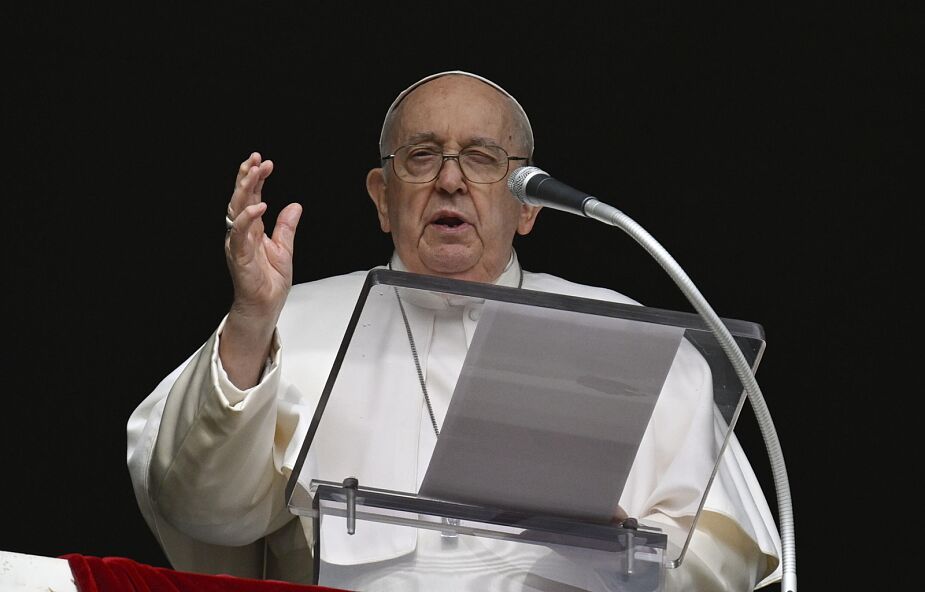 Papież kanonizował pierwszą Argentynkę, na mszy prezydent Milei
