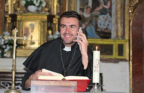 Cerkiew greckokatolicka zabroniła księżom używania telefonów na mszach i w konfesjonałach