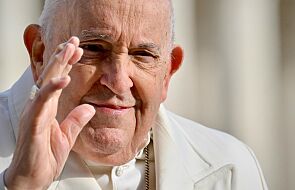 Franciszek: Módlmy się o łaskę przezwyciężenia szaleństwa wojny. Papież miał problemy z mówieniem