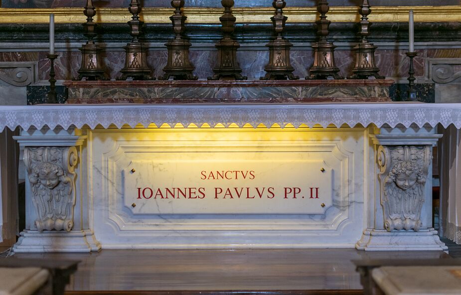 W Watykanie odbędzie się czuwanie w rocznicę śmierci Jana Pawła II