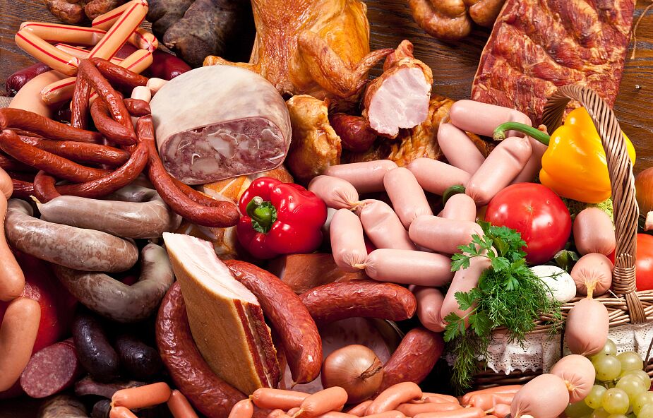 Nie każdy przetworzony produkt zwiększa ryzyko raka jelita. Które artykuły wypadają najgorzej?