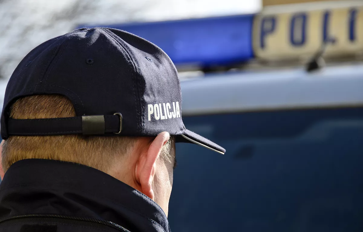 Chciały mu pomóc, wtedy wyciągnął nóż. Atak na pracownice krakowskiej apteki